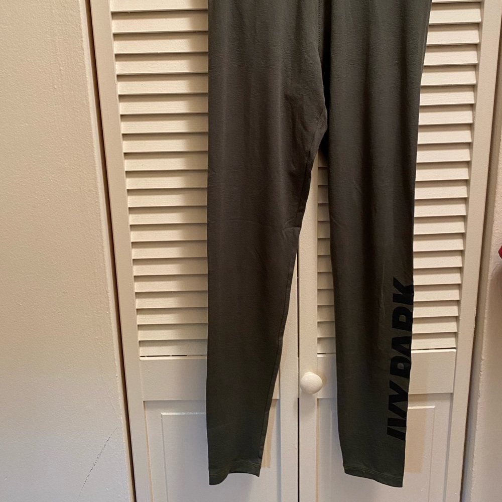 Ivy park legging size xs